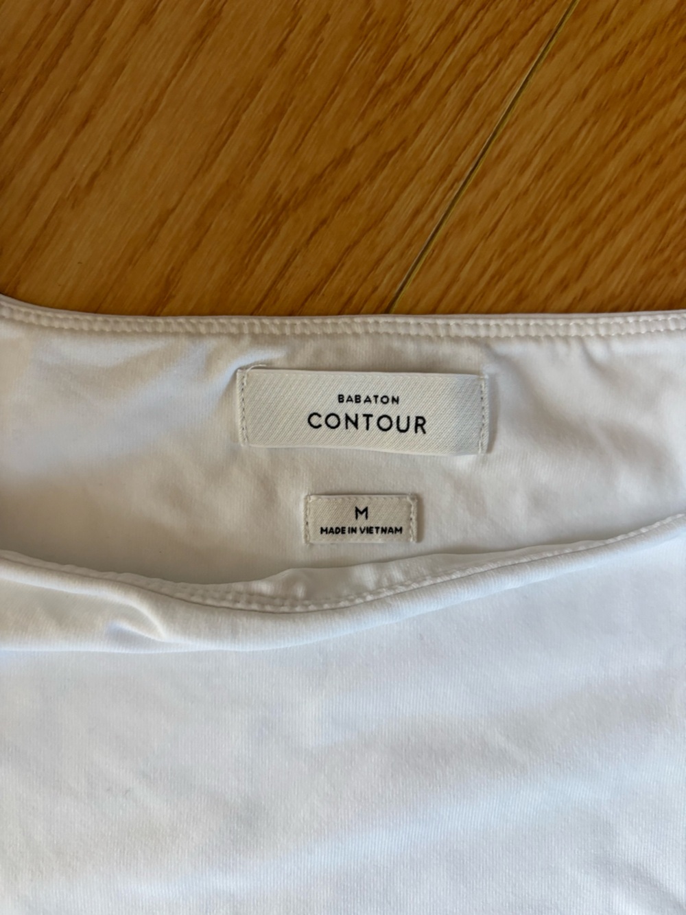 Aritzia Babaton Contour White Bodysuit